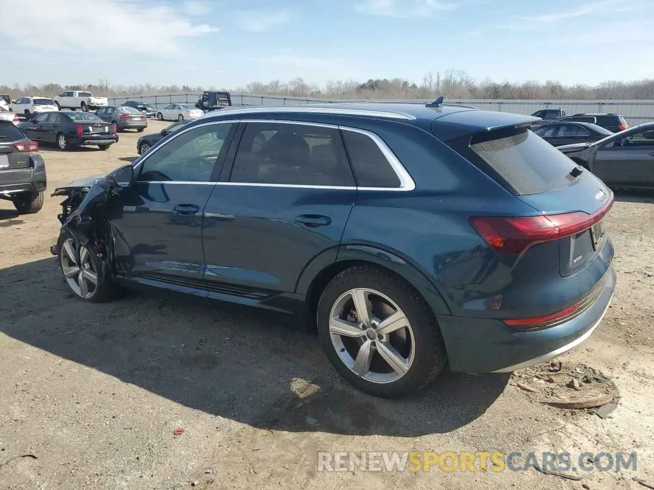 2 fotografías del automóvil dañado WA1LABGEXKB020863 AUDI E-TRON 2019