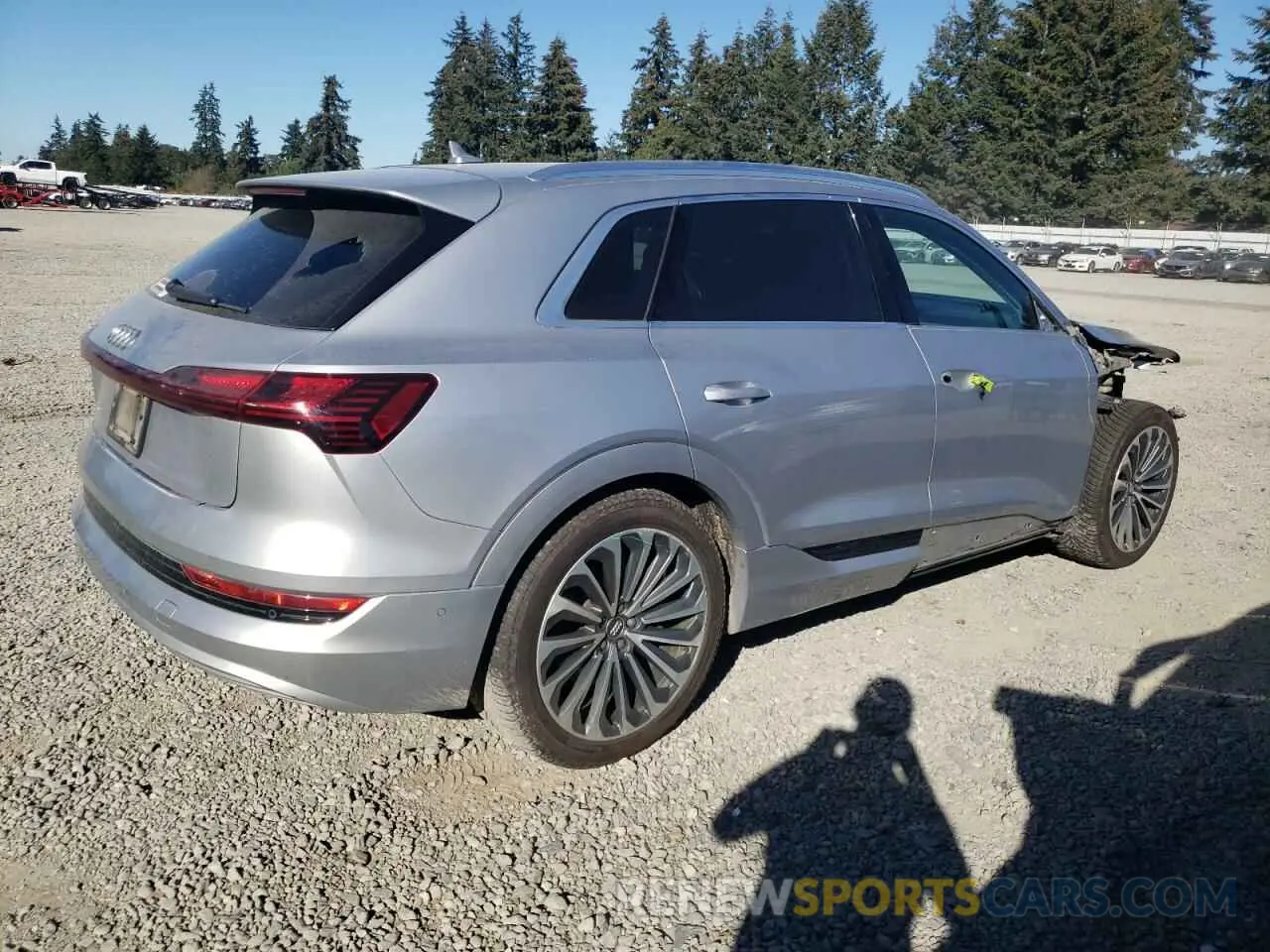 3 fotografías del automóvil dañado WA1VAAGE0KB021748 AUDI E-TRON 2019