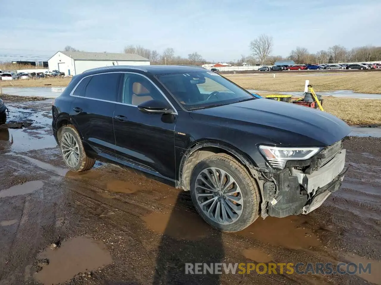 4 fotografías del automóvil dañado WA1VAAGE5KB005402 AUDI E-TRON 2019