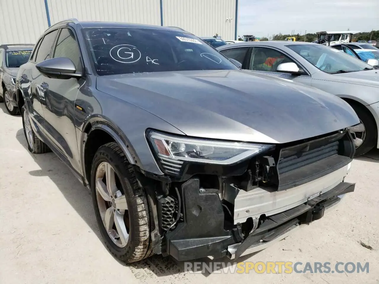 1 fotografías del automóvil dañado WA1VAAGE7KB017339 AUDI E-TRON 2019