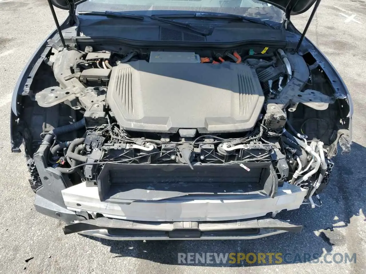 11 fotografías del automóvil dañado WA1VAAGE8KB022453 AUDI E-TRON 2019