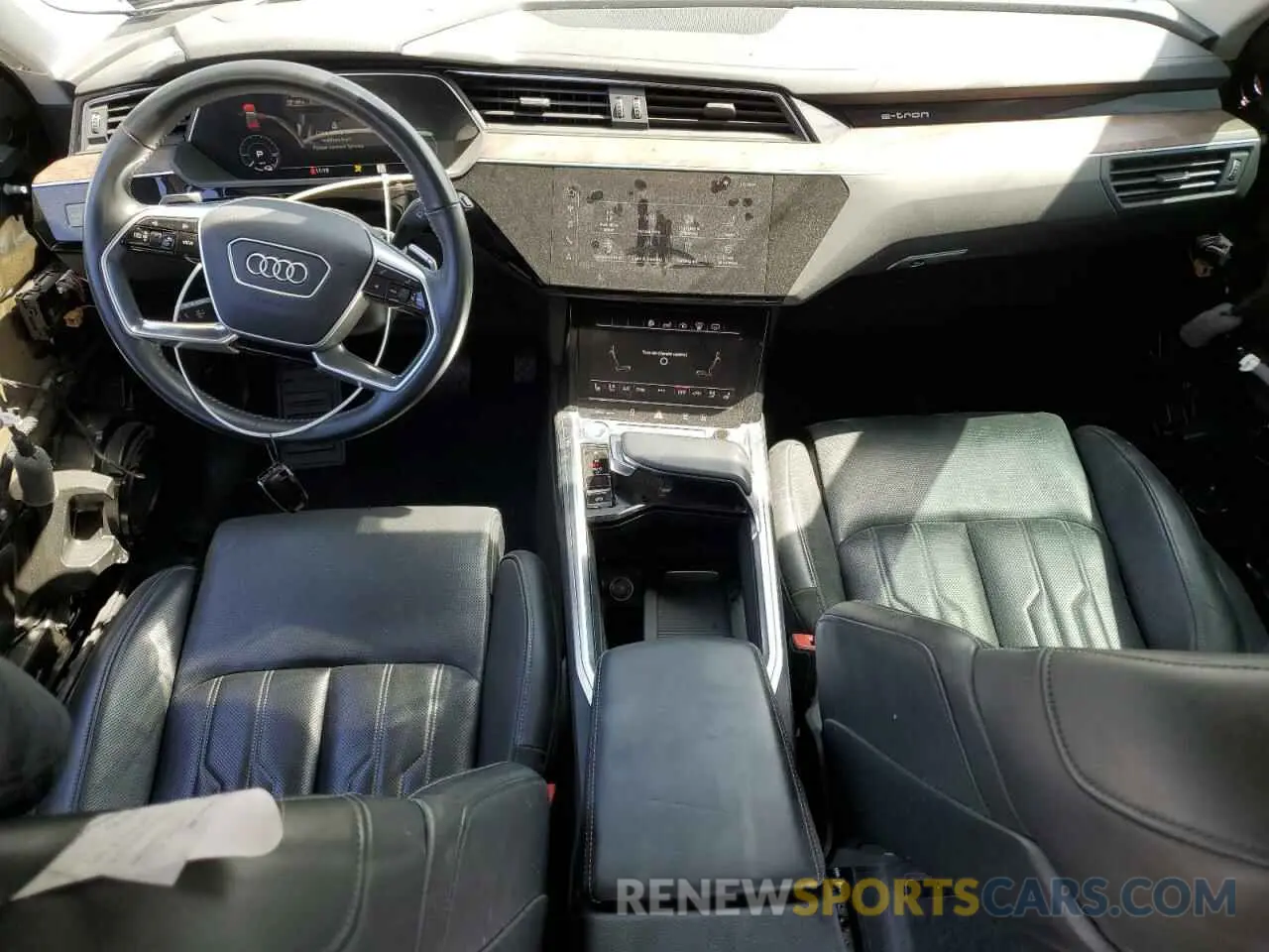 8 fotografías del automóvil dañado WA1VAAGE8KB022453 AUDI E-TRON 2019