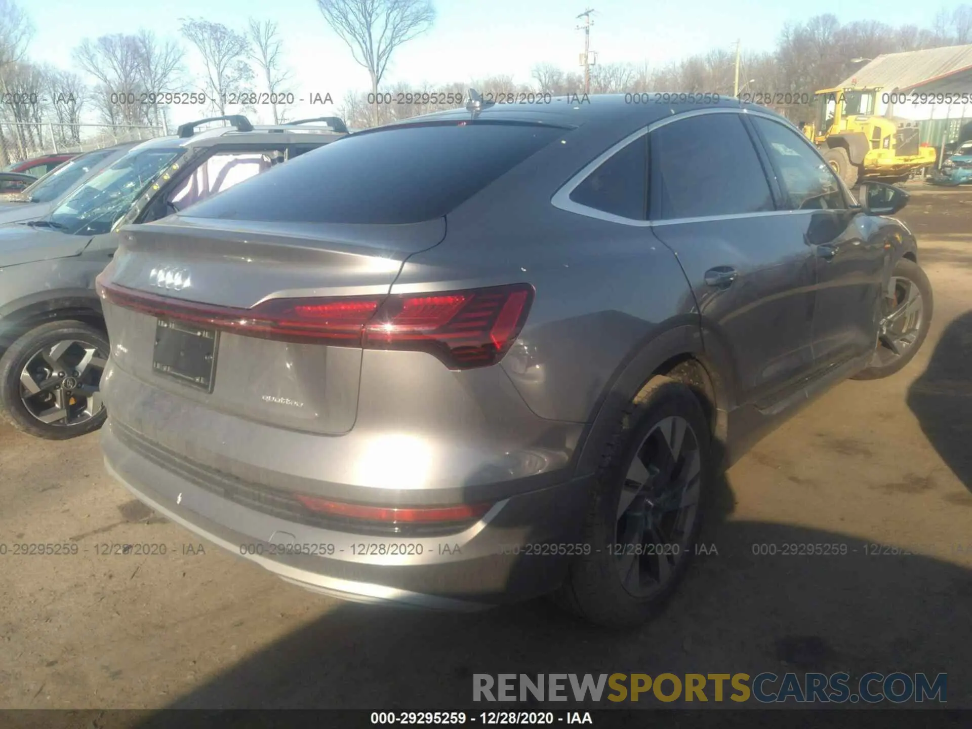 4 fotografías del automóvil dañado WA12ABGE3LB032740 AUDI E-TRON 2020