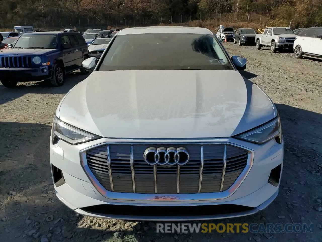 5 fotografías del automóvil dañado WA12ABGE4LB035209 AUDI E-TRON 2020