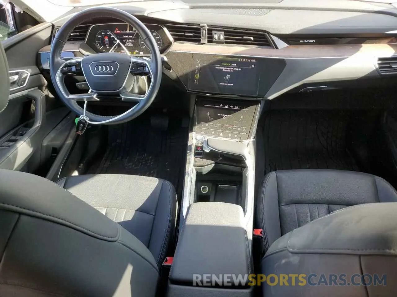 8 fotografías del automóvil dañado WA12ABGE4LB035209 AUDI E-TRON 2020