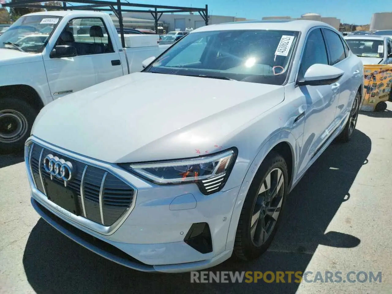 2 fotografías del automóvil dañado WA12ABGE6LB032103 AUDI E-TRON 2020