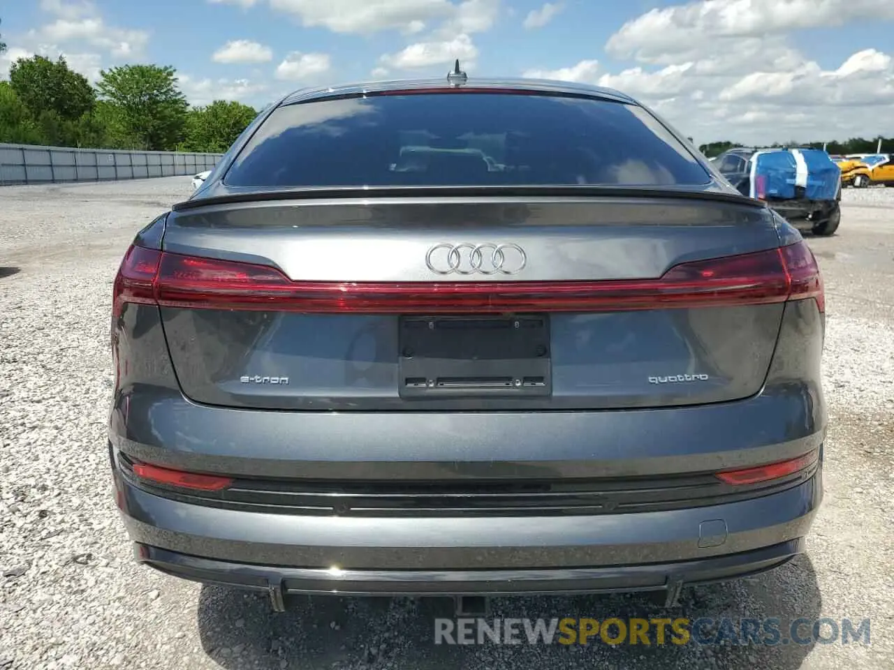 6 fotografías del automóvil dañado WA12AAGE1MB039861 AUDI E-TRON 2021