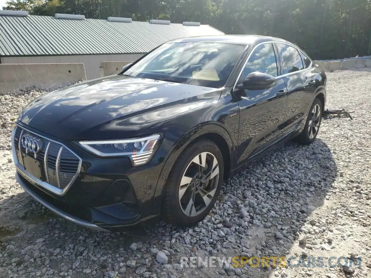 2 fotografías del automóvil dañado WA12AAGE9MB024993 AUDI E-TRON 2021