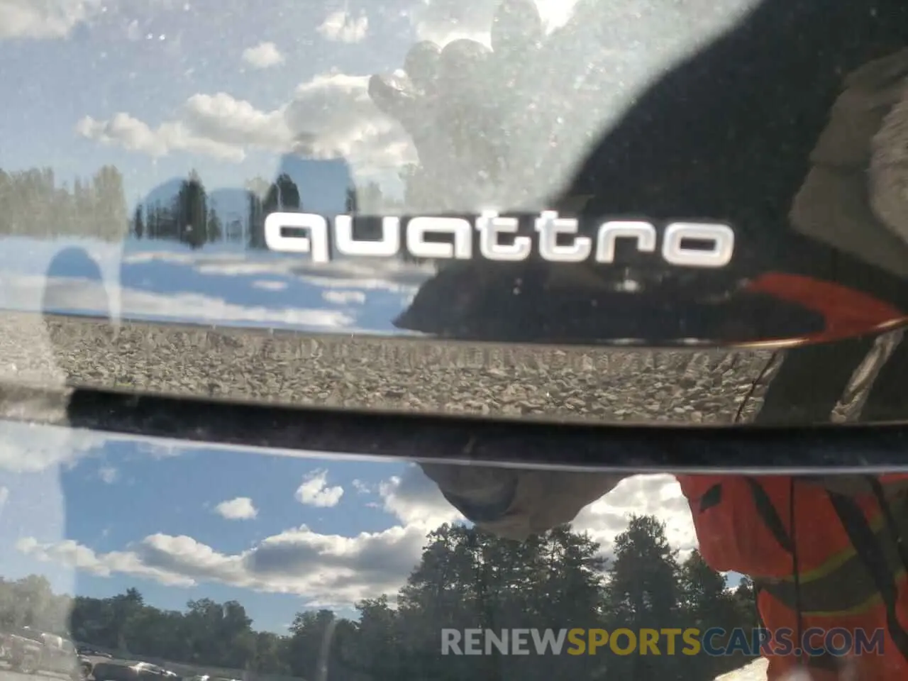 9 fotografías del automóvil dañado WA12AAGE9MB024993 AUDI E-TRON 2021