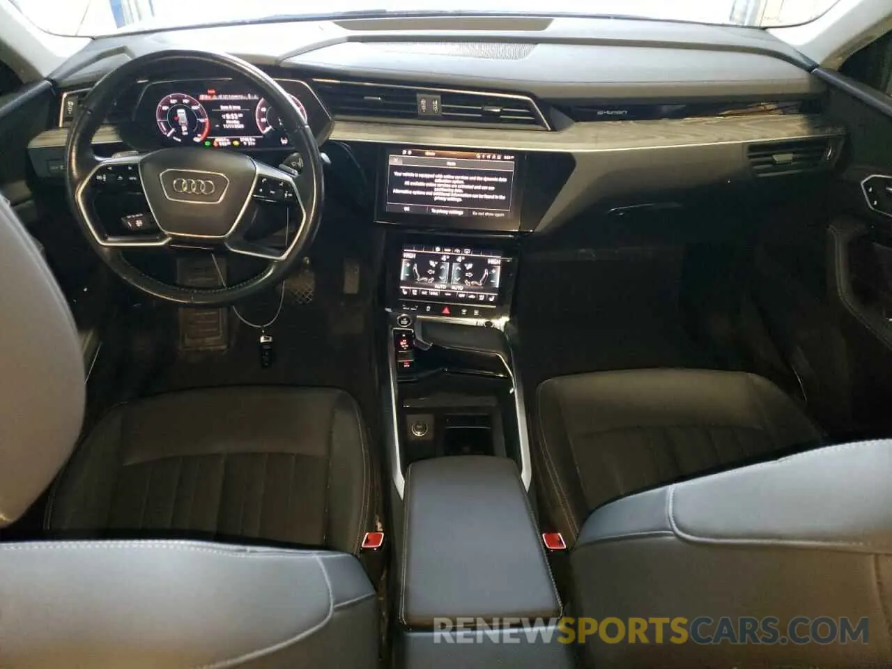 8 fotografías del automóvil dañado WA12ABGE6MB015156 AUDI E-TRON 2021