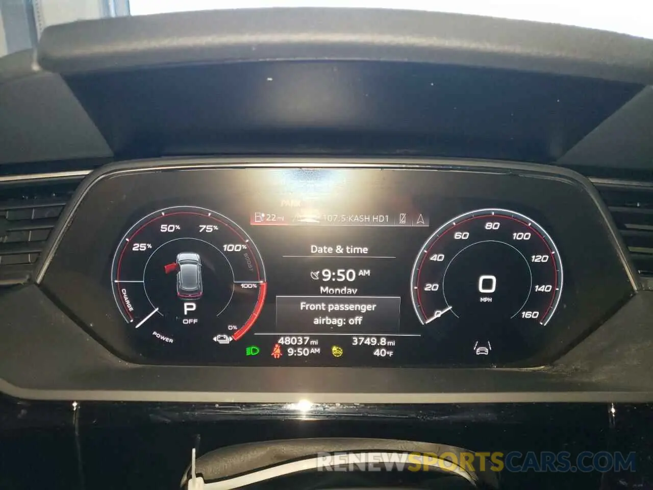 9 fotografías del automóvil dañado WA12ABGE6MB015156 AUDI E-TRON 2021