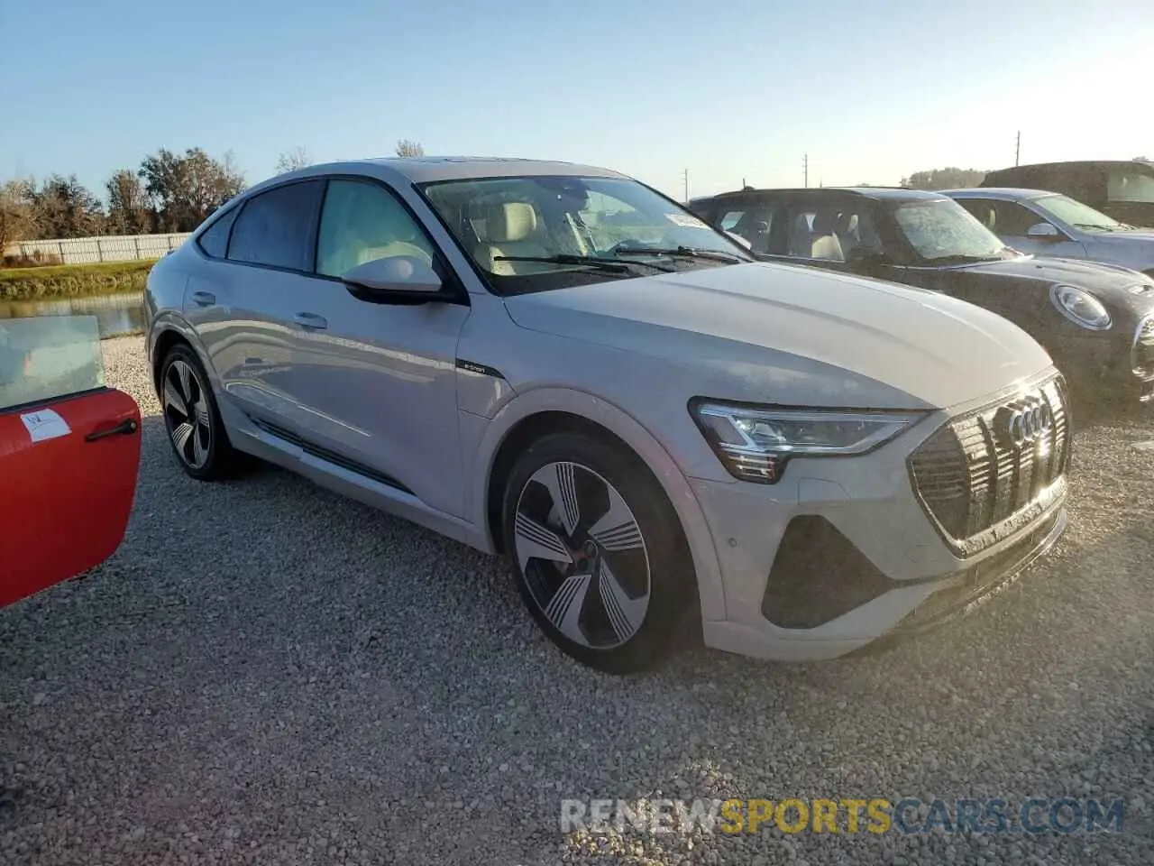 4 fotografías del automóvil dañado WA13AAGE4MB018961 AUDI E-TRON 2021