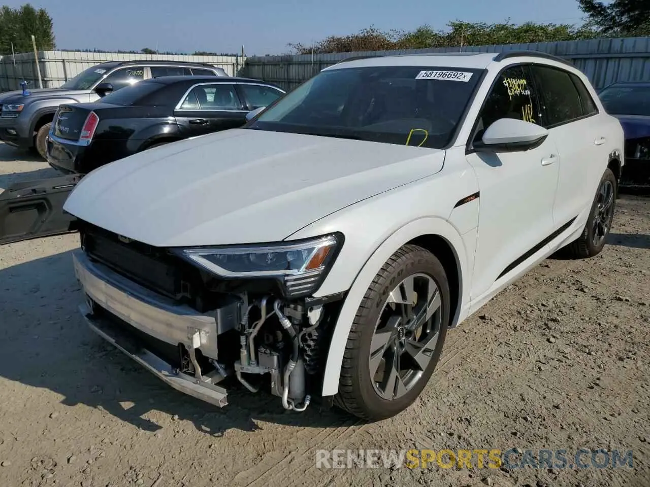 2 fotografías del automóvil dañado WA1AAAGE7MB007895 AUDI E-TRON 2021