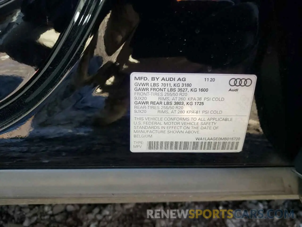 13 fotografías del automóvil dañado WA1LAAGE0MB015720 AUDI E-TRON 2021