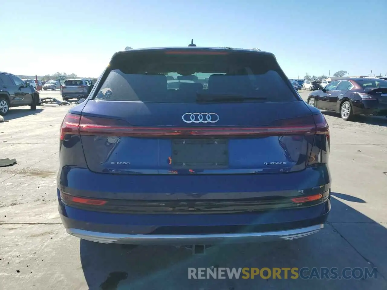 6 fotografías del automóvil dañado WA1LAAGE1MB024443 AUDI E-TRON 2021
