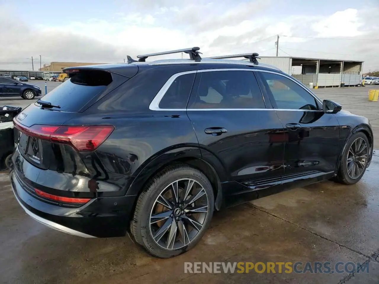 3 fotografías del automóvil dañado WA1LAAGE3MB014433 AUDI E-TRON 2021