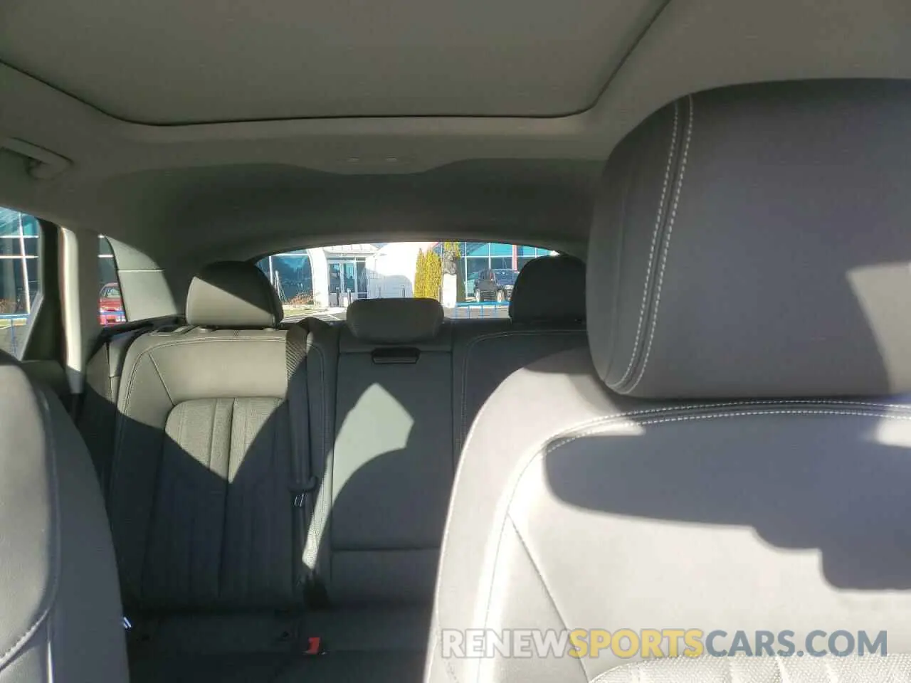 10 fotografías del automóvil dañado WA1LAAGE3MB016702 AUDI E-TRON 2021