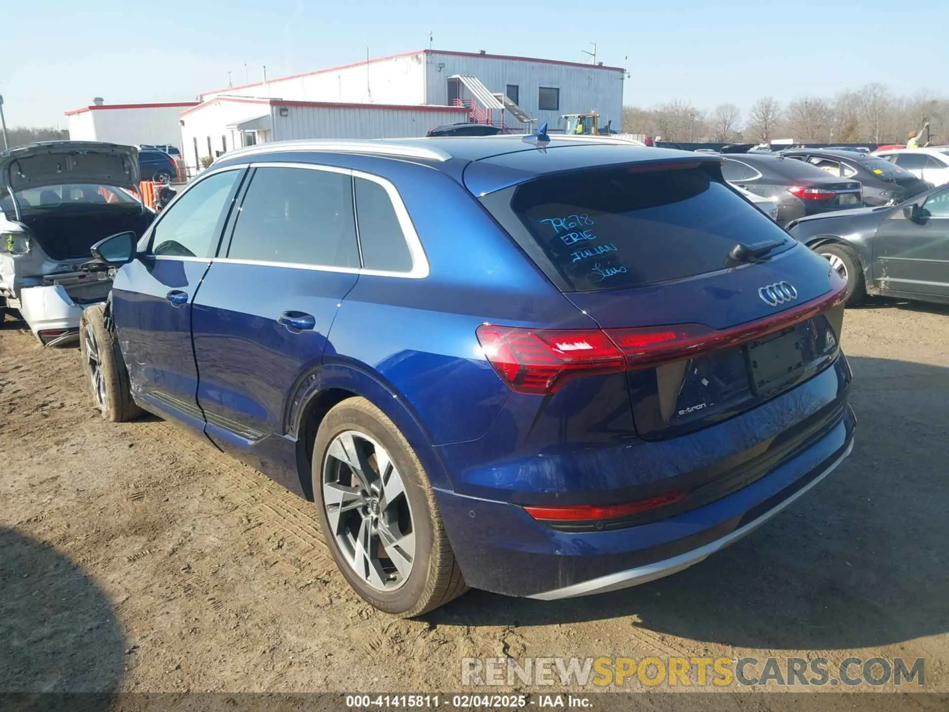 3 fotografías del automóvil dañado WA1LAAGE3MB028896 AUDI E-TRON 2021