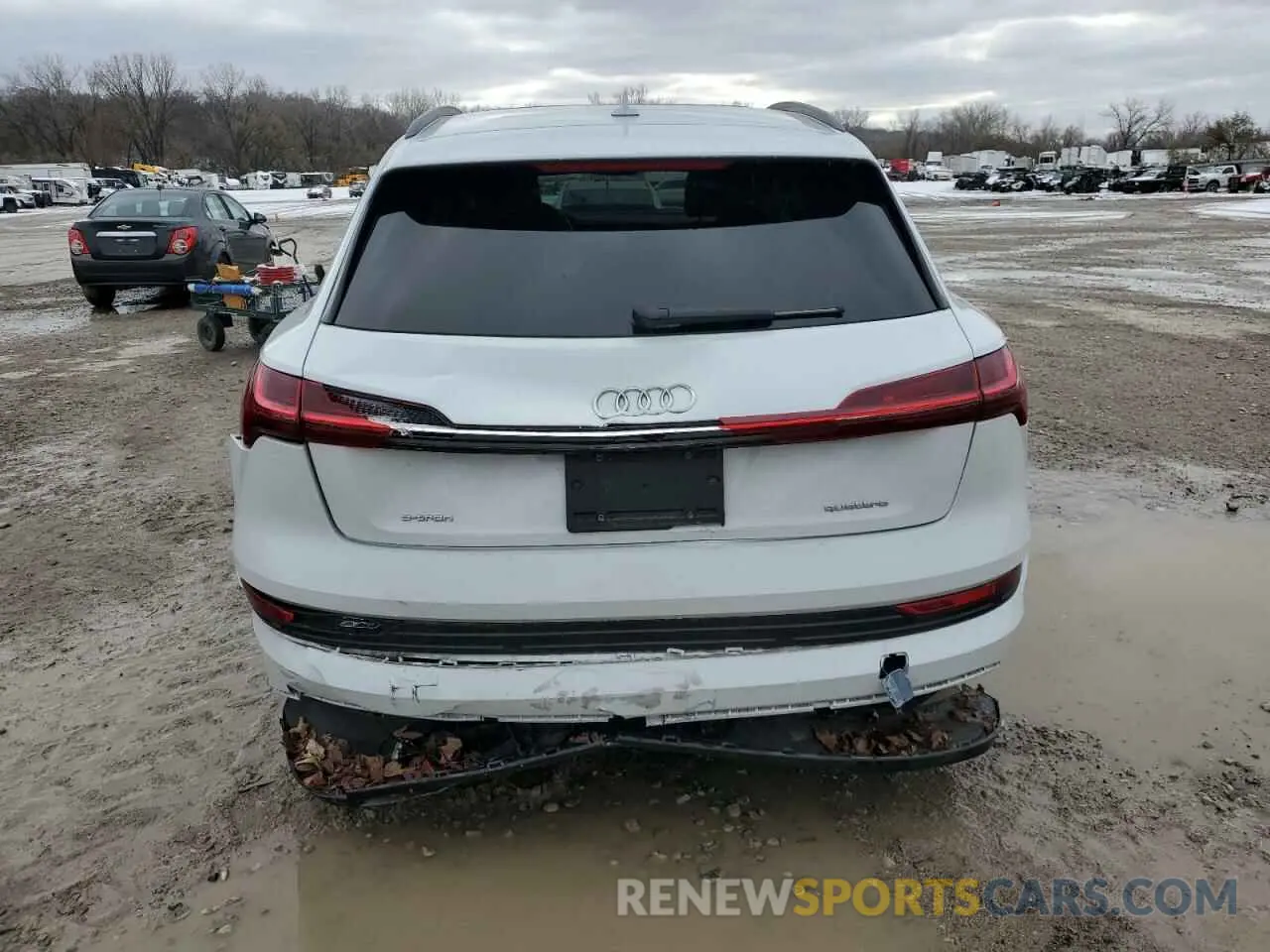 6 fotografías del automóvil dañado WA1LAAGE4MB003487 AUDI E-TRON 2021
