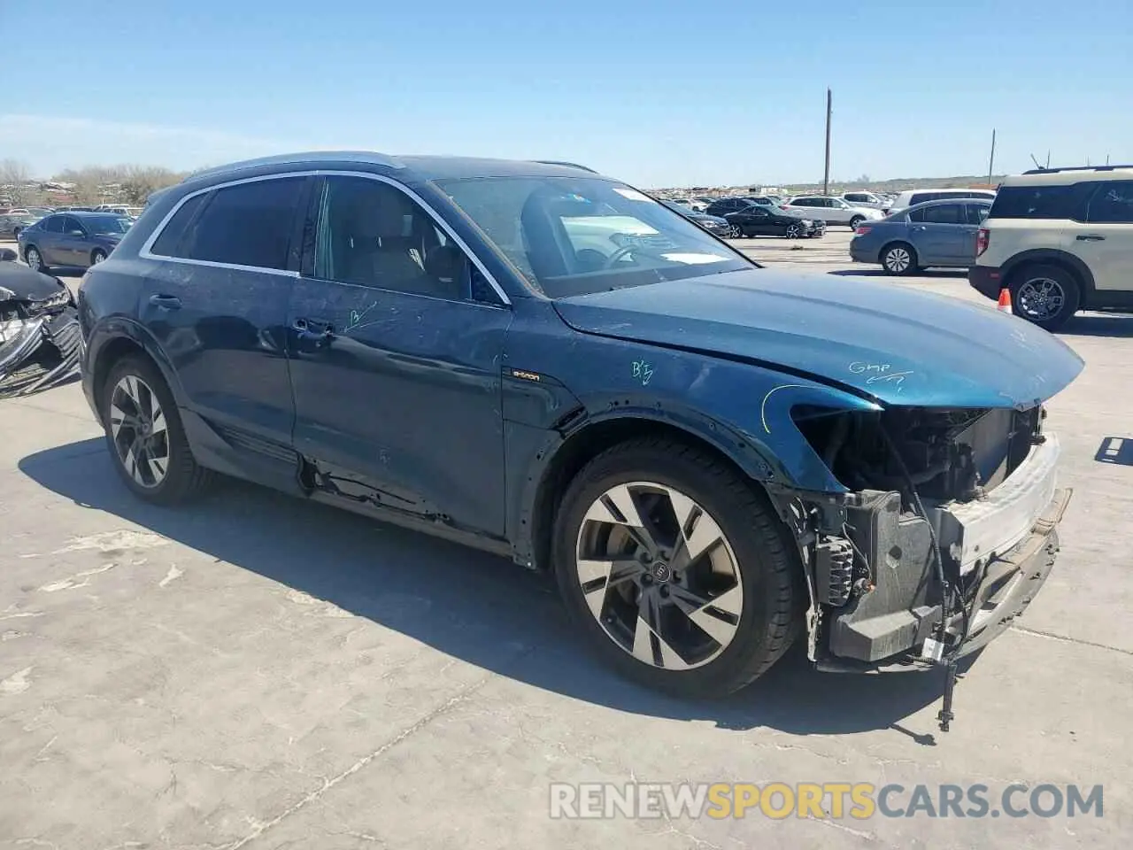 4 fotografías del automóvil dañado WA1LAAGE5MB030598 AUDI E-TRON 2021