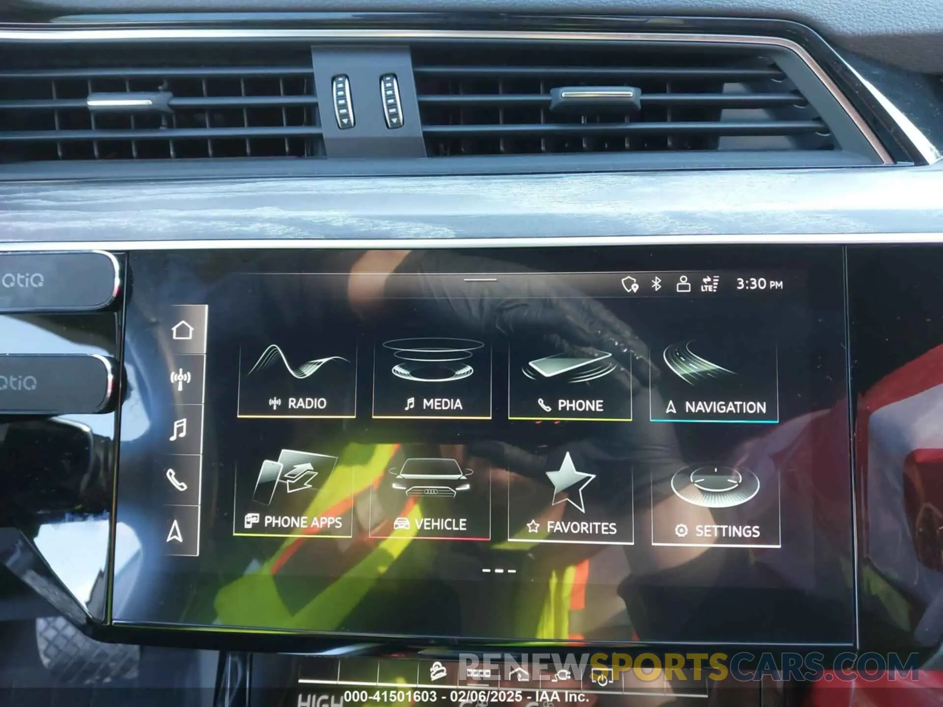 19 fotografías del automóvil dañado WA1LAAGE9MB002545 AUDI E-TRON 2021