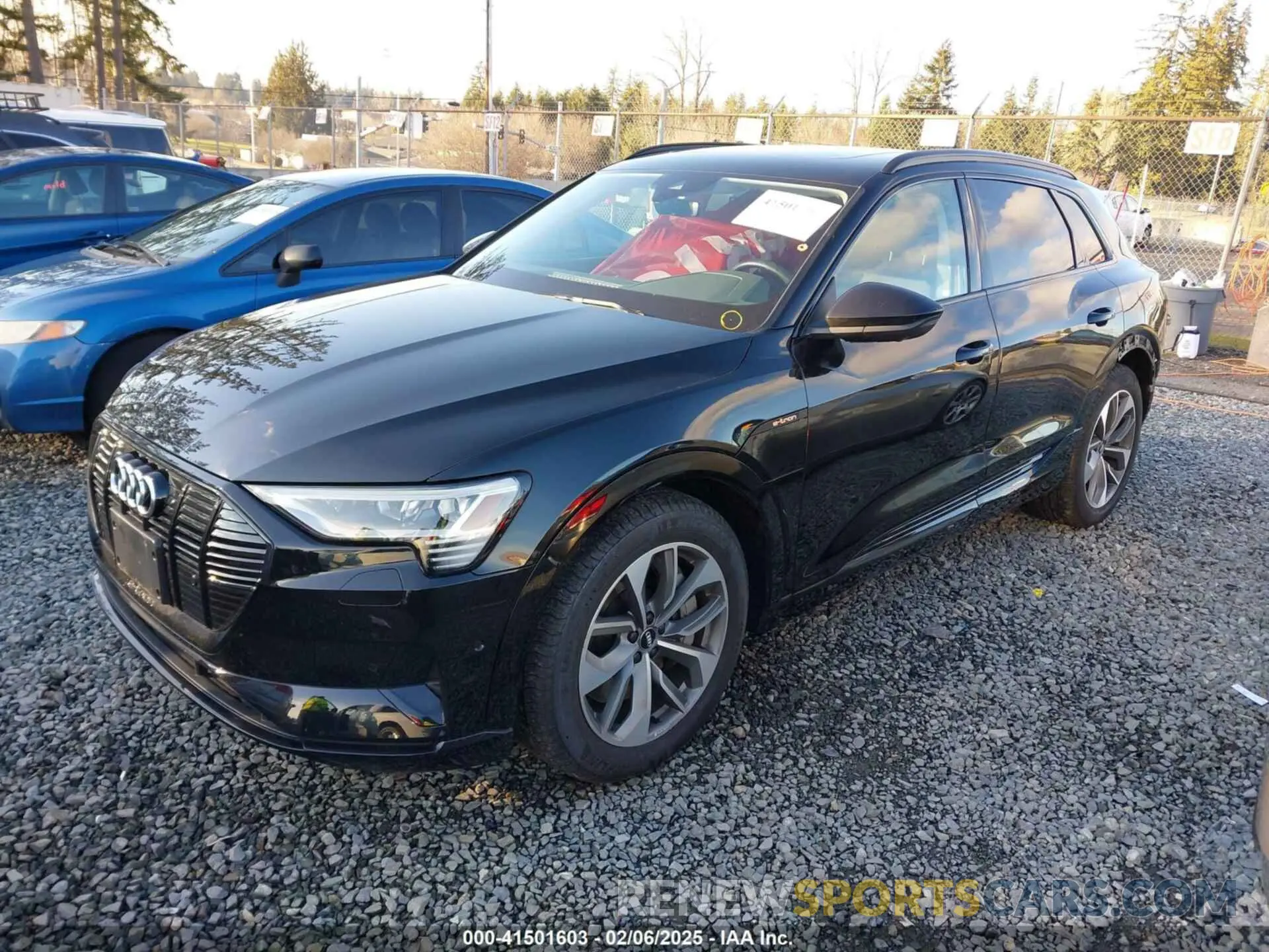 2 fotografías del automóvil dañado WA1LAAGE9MB002545 AUDI E-TRON 2021