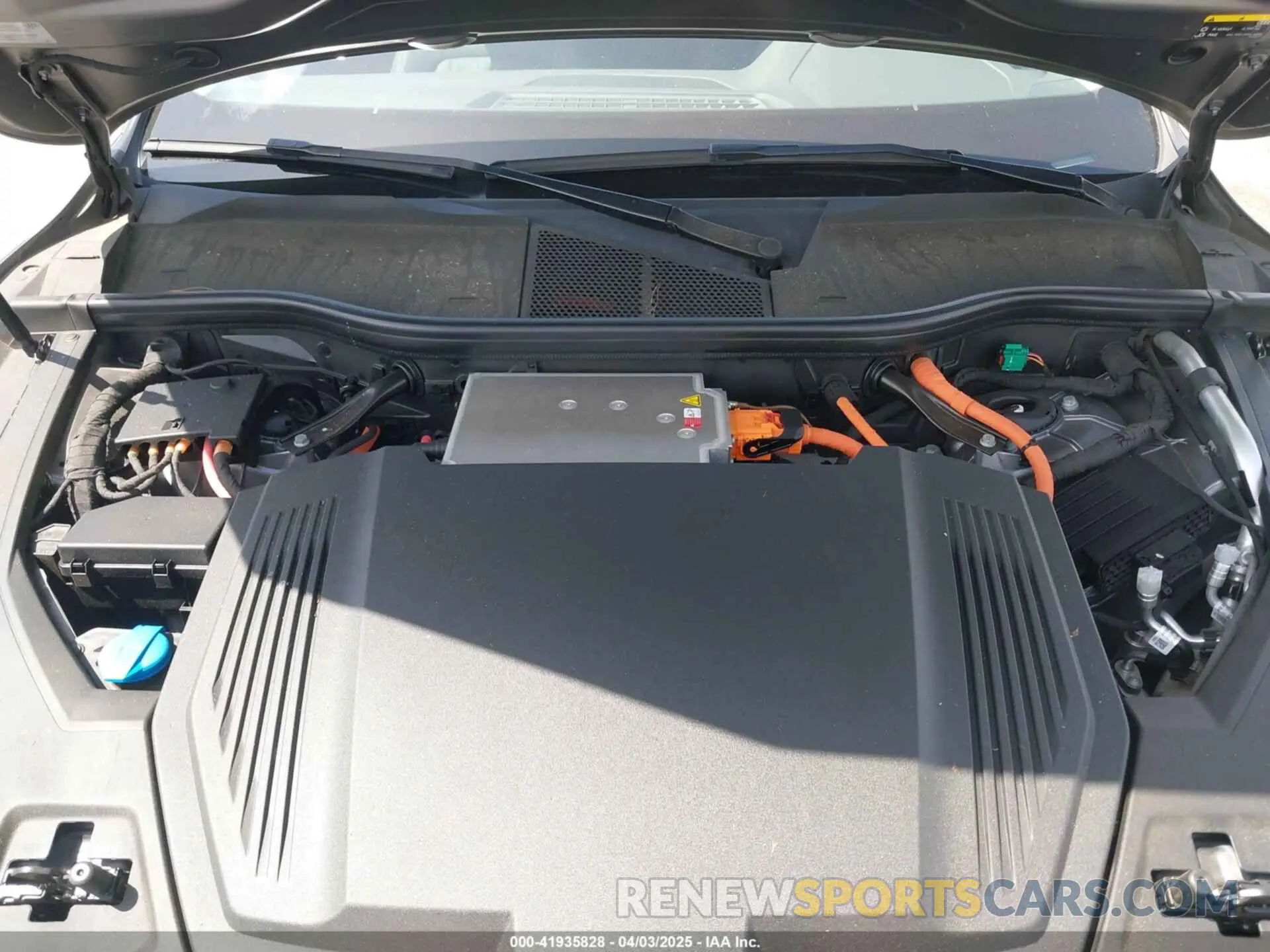 10 fotografías del automóvil dañado WA1LABGE7MB011590 AUDI E-TRON 2021