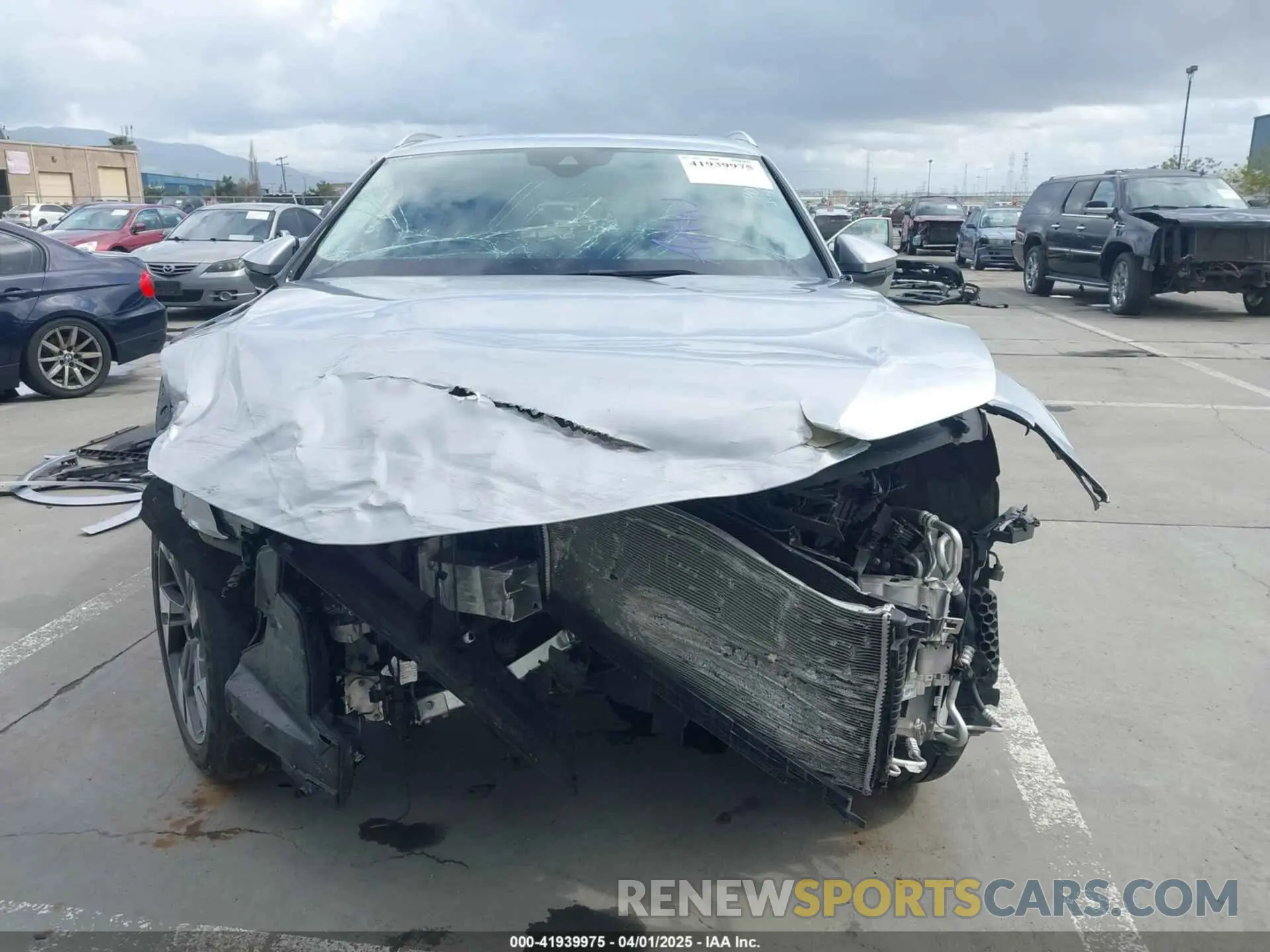 12 fotografías del automóvil dañado WA1VAAGE5MB022798 AUDI E-TRON 2021