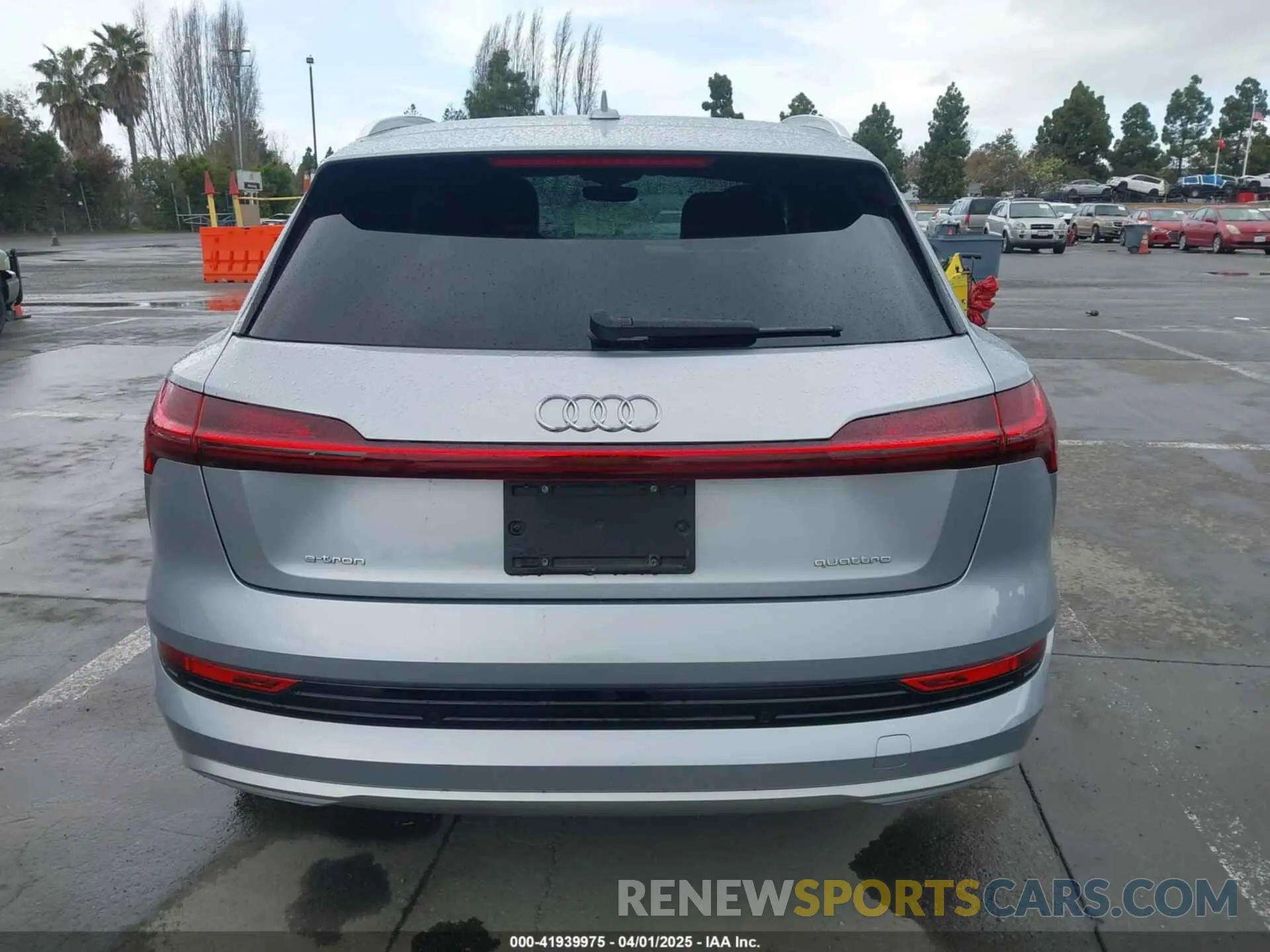 16 fotografías del automóvil dañado WA1VAAGE5MB022798 AUDI E-TRON 2021