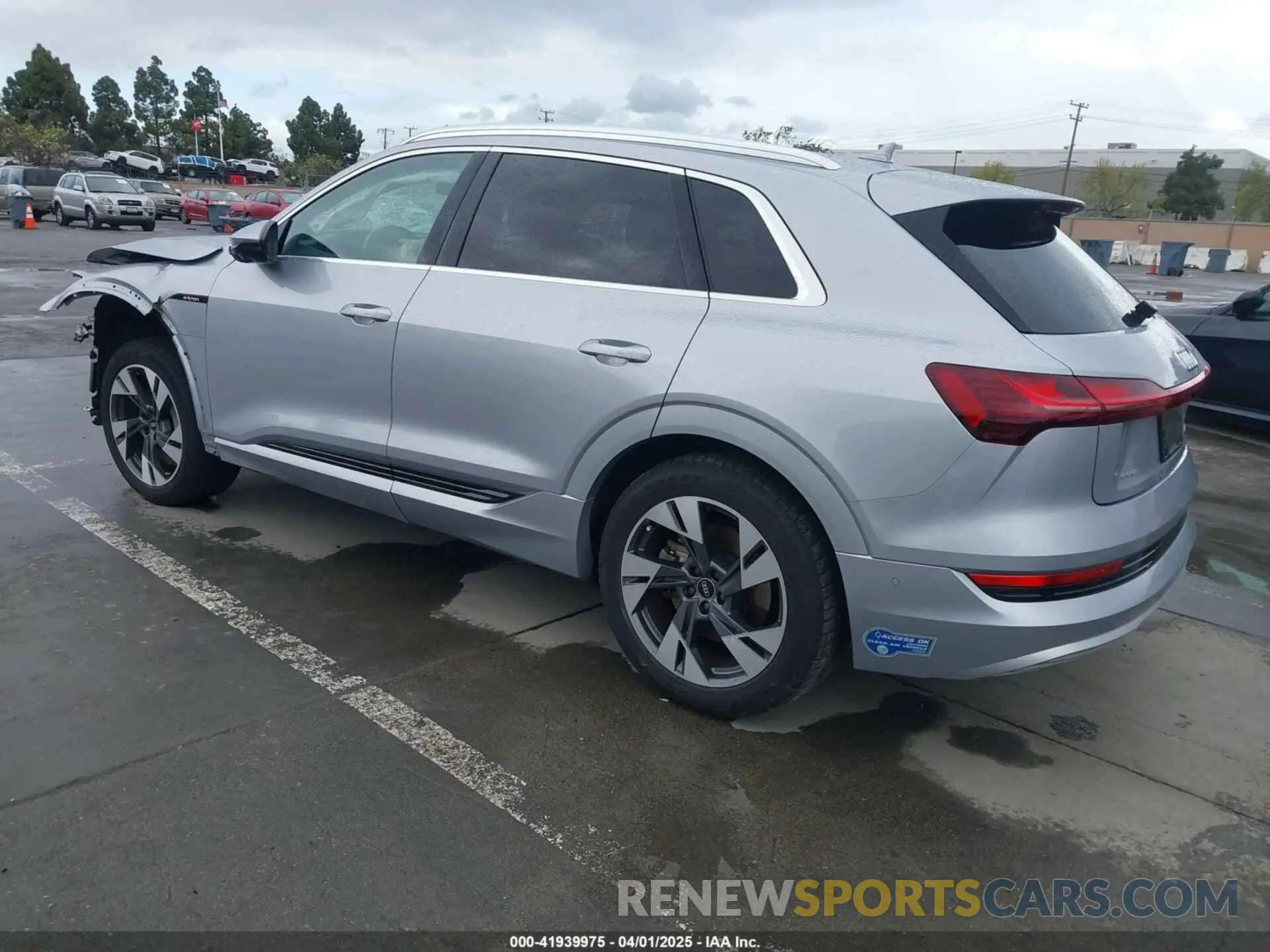 3 fotografías del automóvil dañado WA1VAAGE5MB022798 AUDI E-TRON 2021