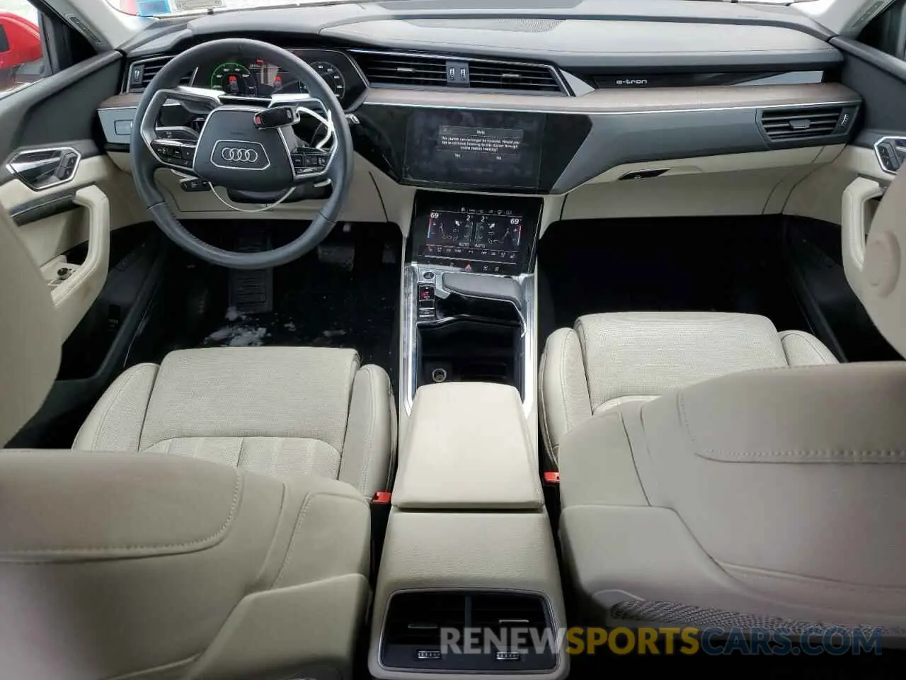 8 fotografías del automóvil dañado WA1VAAGE8MB040969 AUDI E-TRON 2021