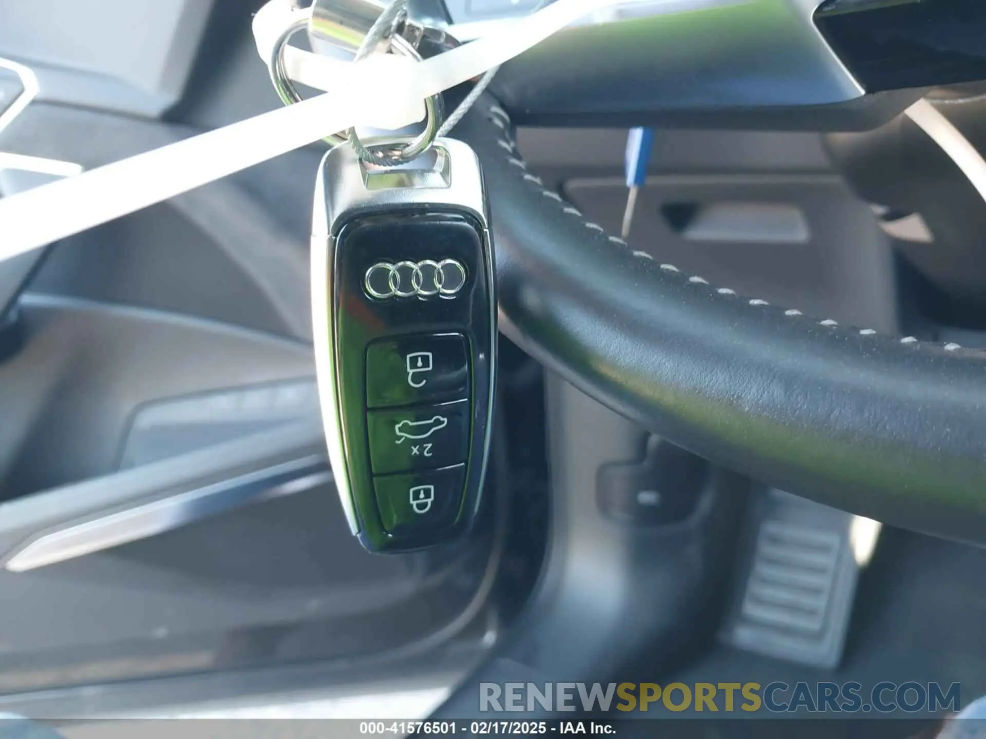 11 fotografías del automóvil dañado WA1VABGE1MB020908 AUDI E-TRON 2021