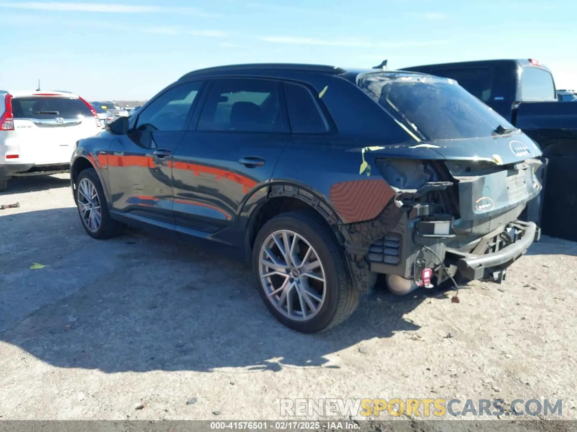 3 fotografías del automóvil dañado WA1VABGE1MB020908 AUDI E-TRON 2021