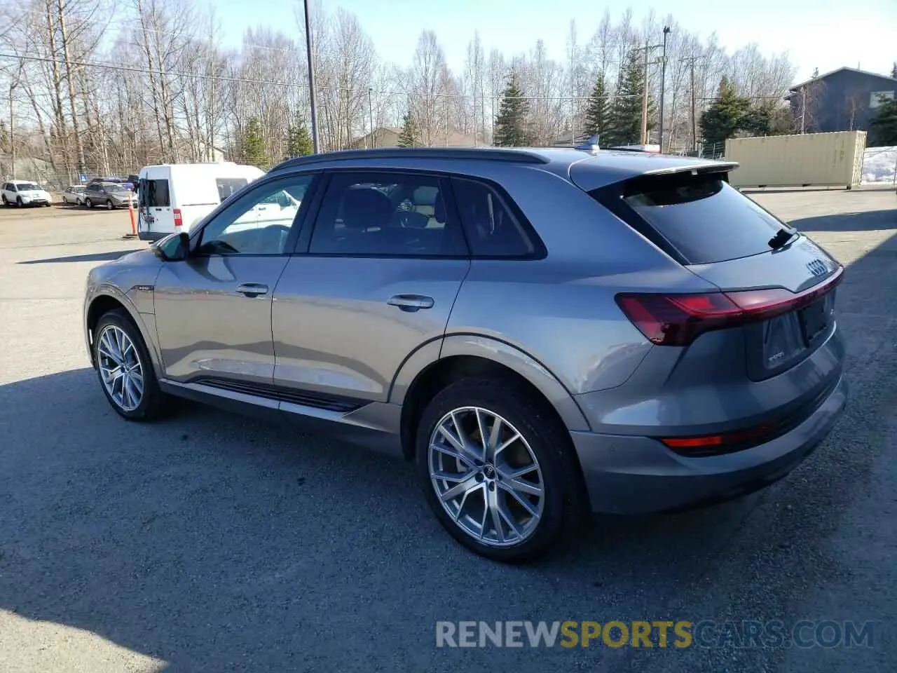 2 fotografías del automóvil dañado WA1VABGE4MB017274 AUDI E-TRON 2021