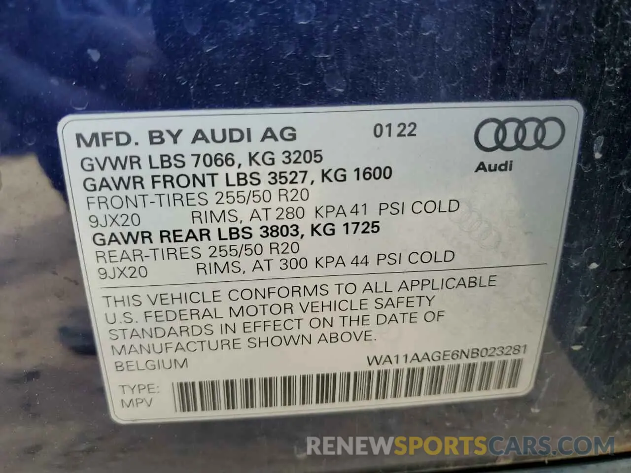 12 fotografías del automóvil dañado WA11AAGE6NB023281 AUDI E-TRON 2022