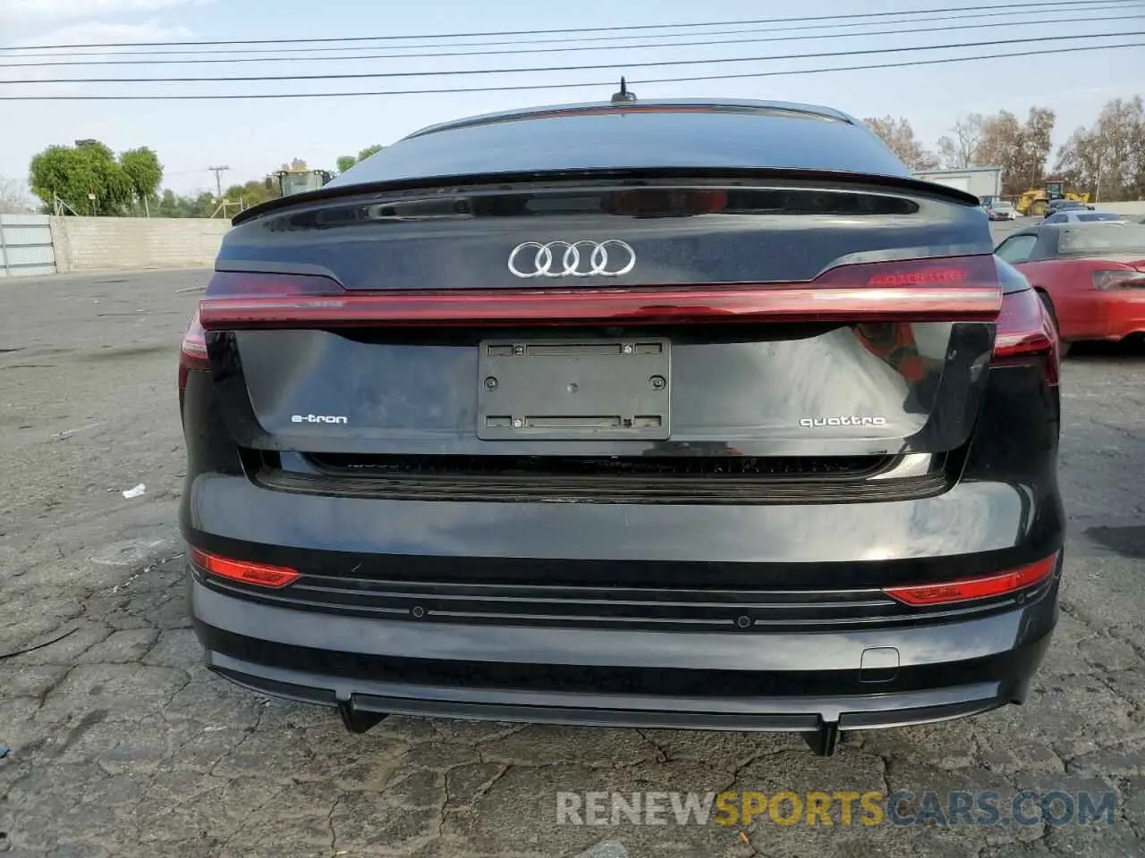 6 fotografías del automóvil dañado WA11AAGE8NB022696 AUDI E-TRON 2022