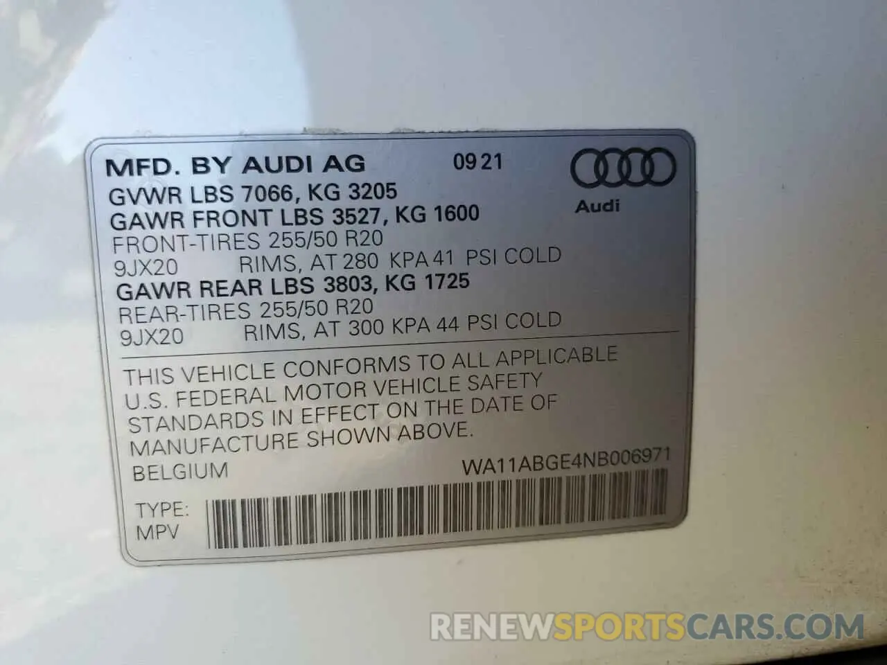 13 fotografías del automóvil dañado WA11ABGE4NB006971 AUDI E-TRON 2022