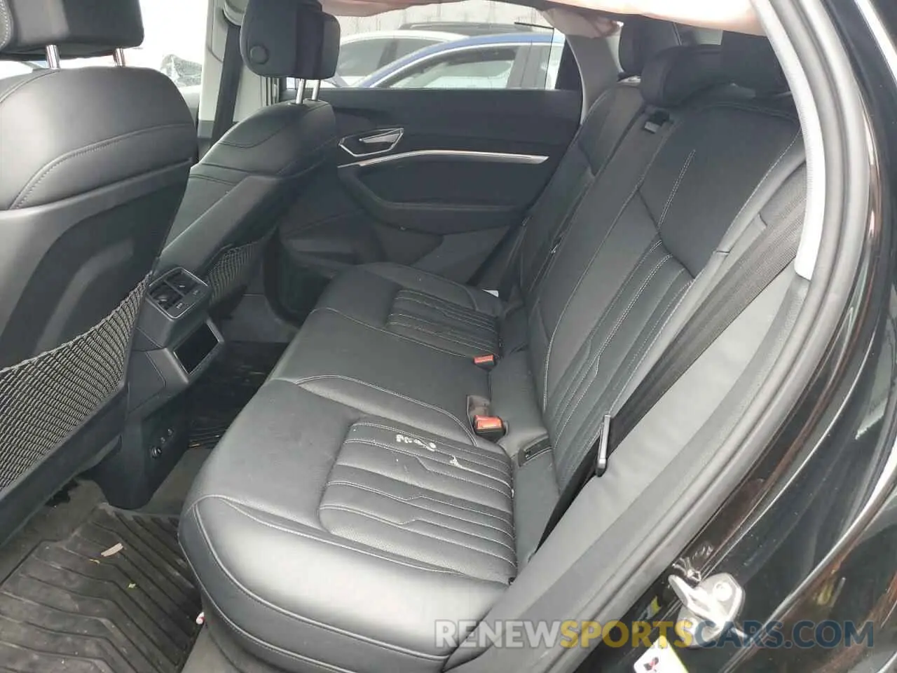 10 fotografías del automóvil dañado WA13AAGE4NB004110 AUDI E-TRON 2022