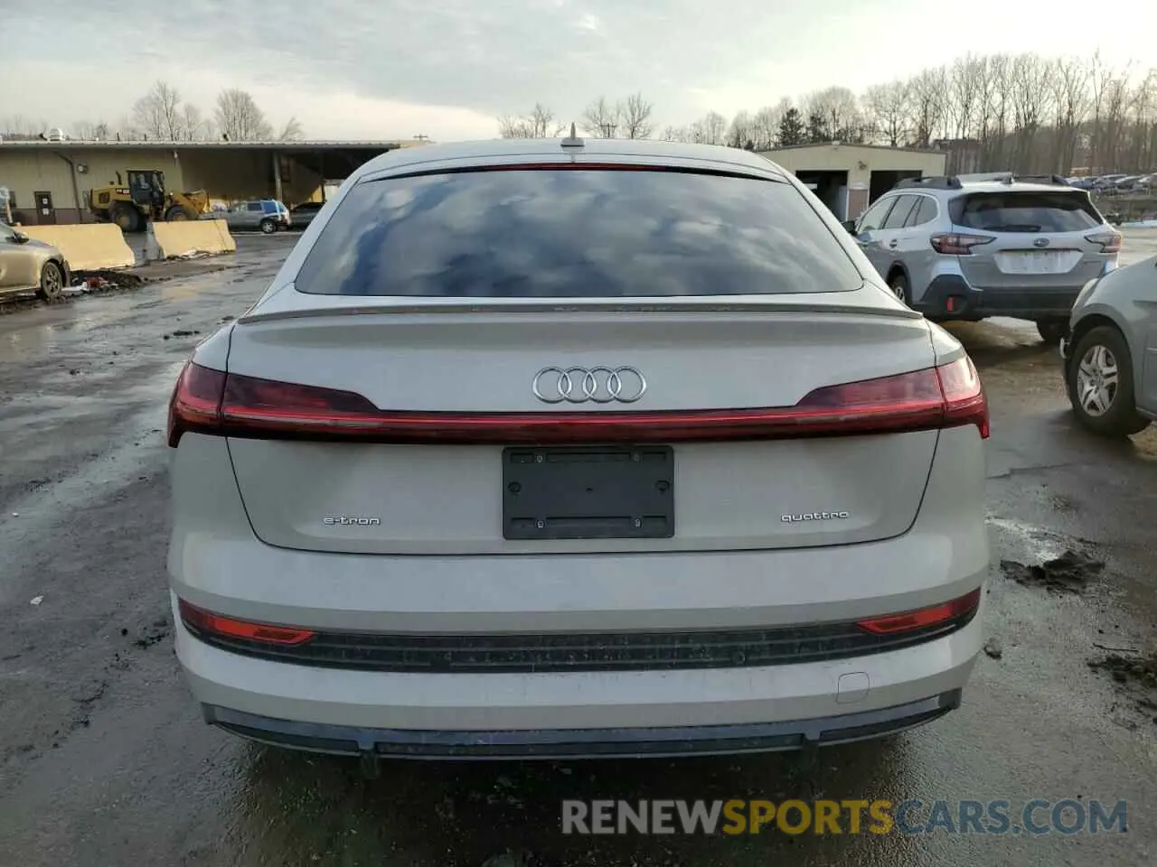 6 fotografías del automóvil dañado WA13ABGE3NB019543 AUDI E-TRON 2022