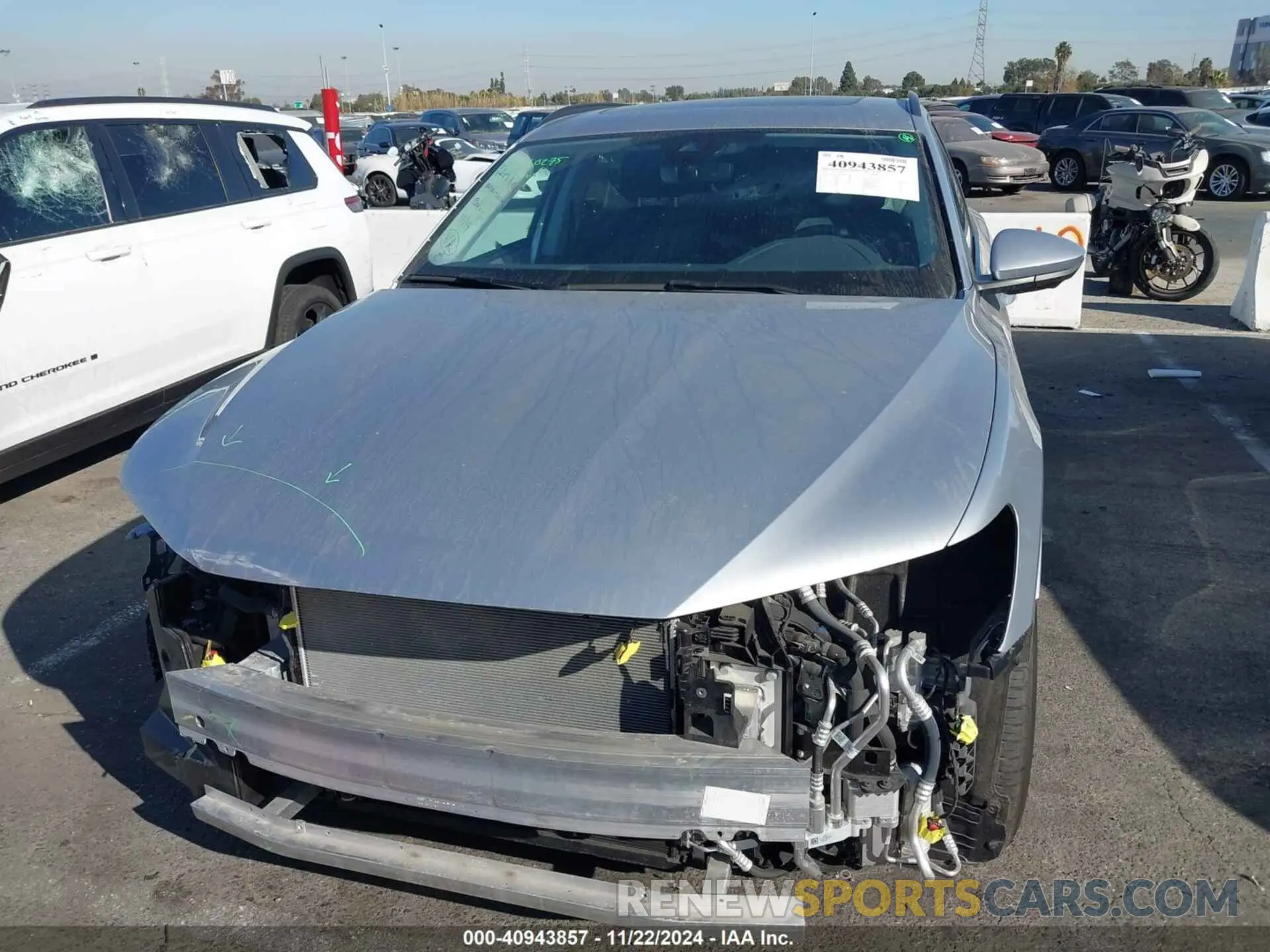 12 fotografías del automóvil dañado WA1AAAGE1NB027352 AUDI E-TRON 2022