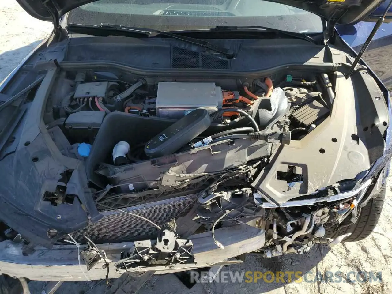 12 fotografías del automóvil dañado WA1AAAGE1NB033863 AUDI E-TRON 2022