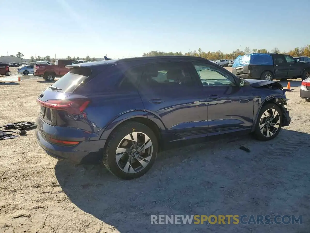3 fotografías del automóvil dañado WA1AAAGE1NB033863 AUDI E-TRON 2022