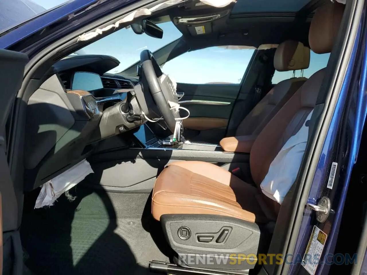 7 fotografías del automóvil dañado WA1AAAGE1NB033863 AUDI E-TRON 2022