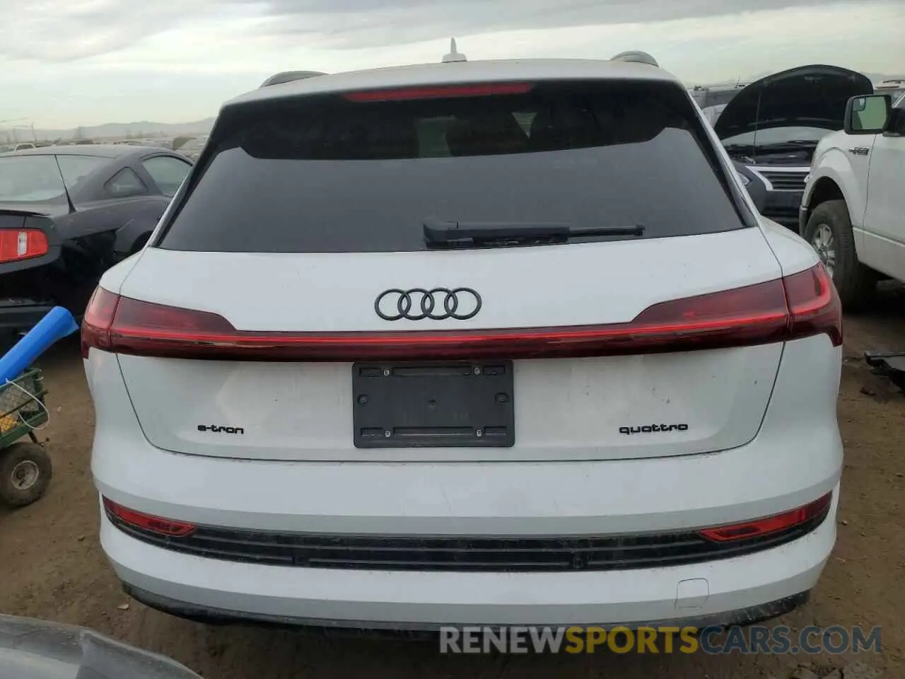 6 fotografías del automóvil dañado WA1AAAGE3NB043293 AUDI E-TRON 2022