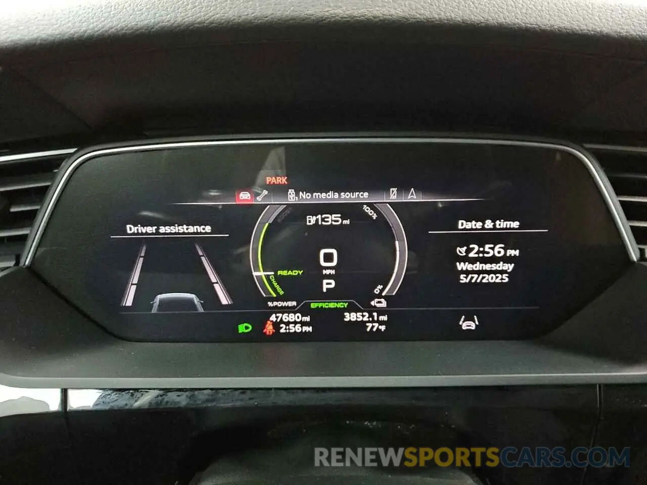 9 fotografías del automóvil dañado WA1AAAGE4NB022730 AUDI E-TRON 2022