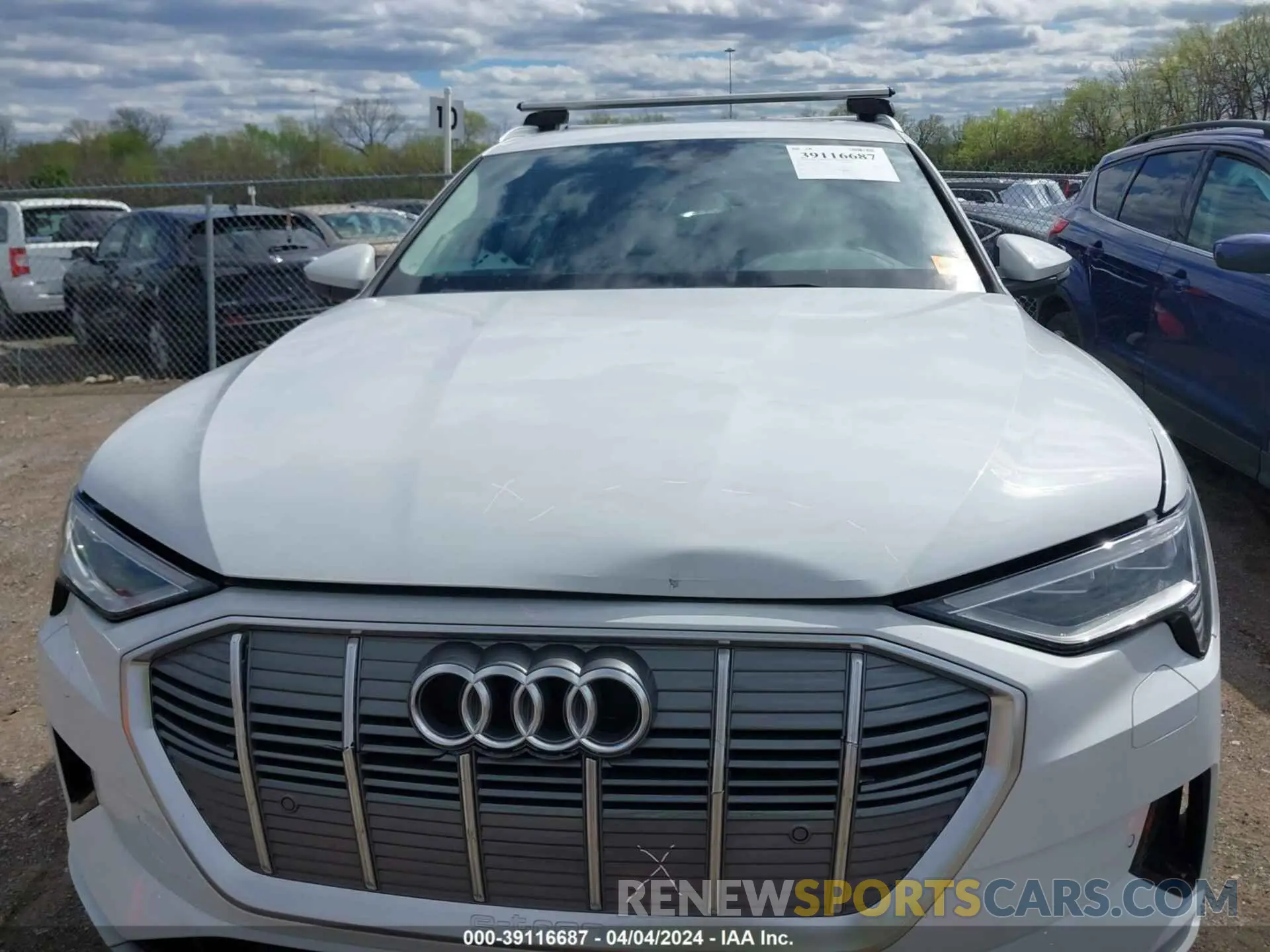 10 fotografías del automóvil dañado WA1AAAGE6NB005833 AUDI E-TRON 2022