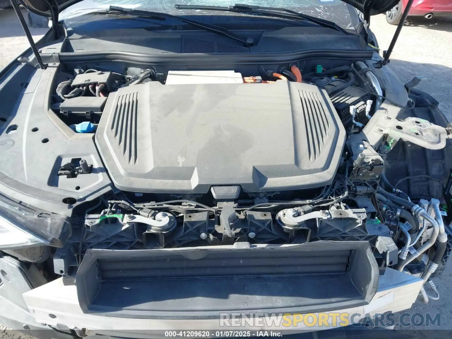10 fotografías del automóvil dañado WA1AAAGE6NB030134 AUDI E-TRON 2022