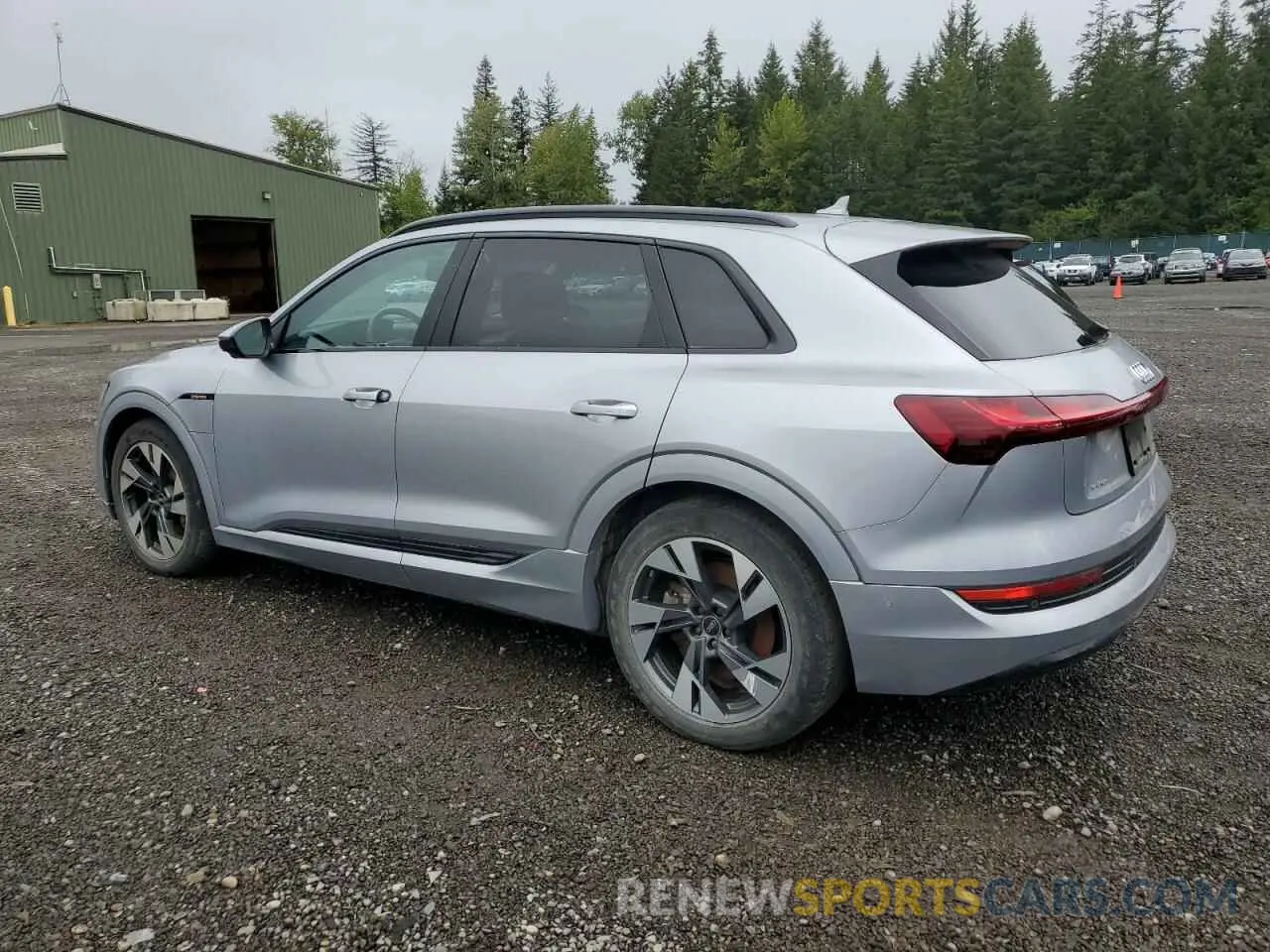 2 fotografías del automóvil dañado WA1AAAGE8NB005235 AUDI E-TRON 2022