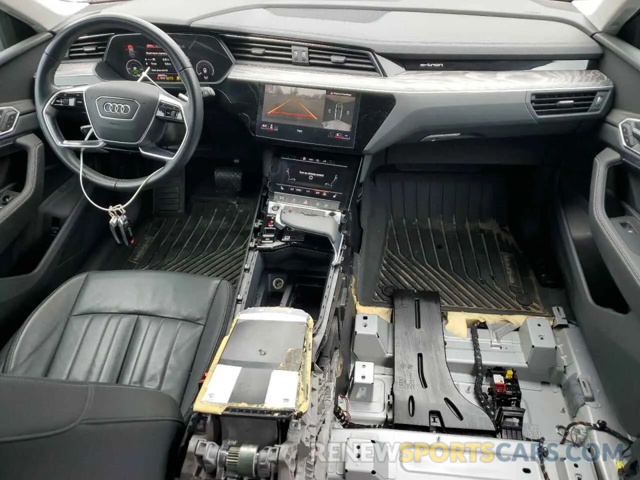 8 fotografías del automóvil dañado WA1AAAGE8NB005235 AUDI E-TRON 2022
