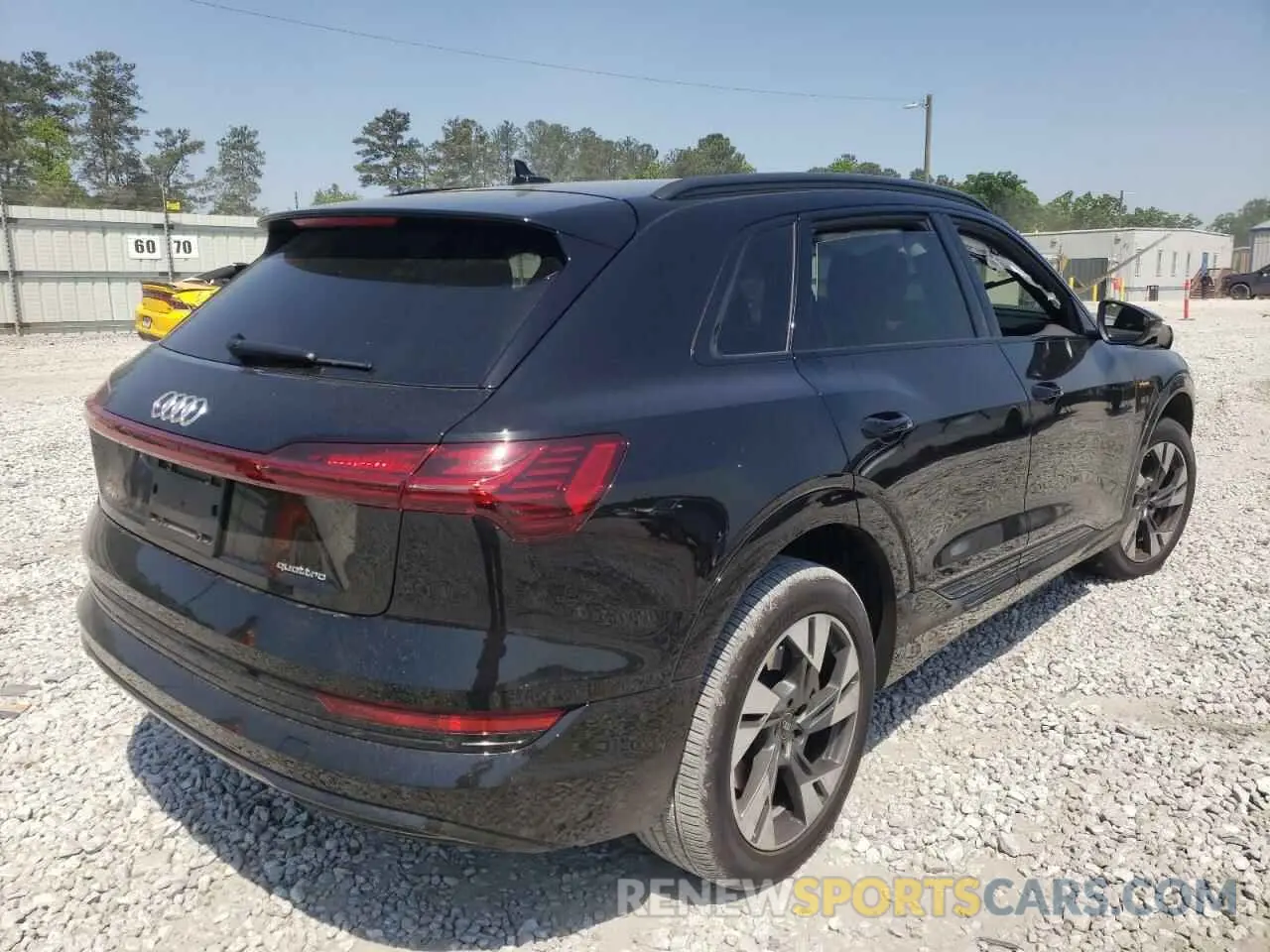 4 fotografías del automóvil dañado WA1AAAGE8NB006028 AUDI E-TRON 2022